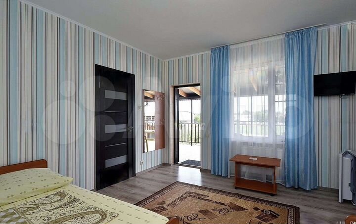 Комната 18 м² в 1-к., 1/2 эт.