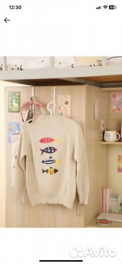 Вешалка с крючками под шкаф