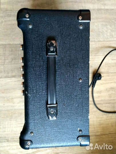 Комбоусилитель Marshall mg15