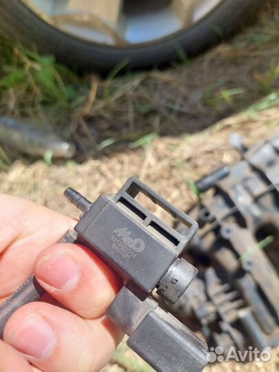 Впускной коллектор volkswagen tiguan 2.0