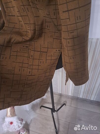 Удлиненный жакет 46-48р