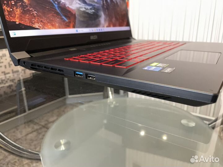 MSI Katana GF76 3050 Ti i7 12650H 16 512 144Hz