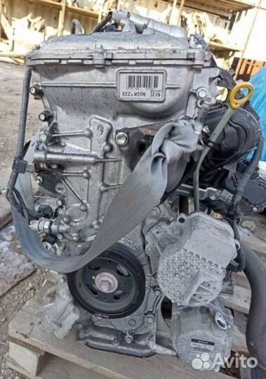 Двигатель Toyota Prius 2zrfxe