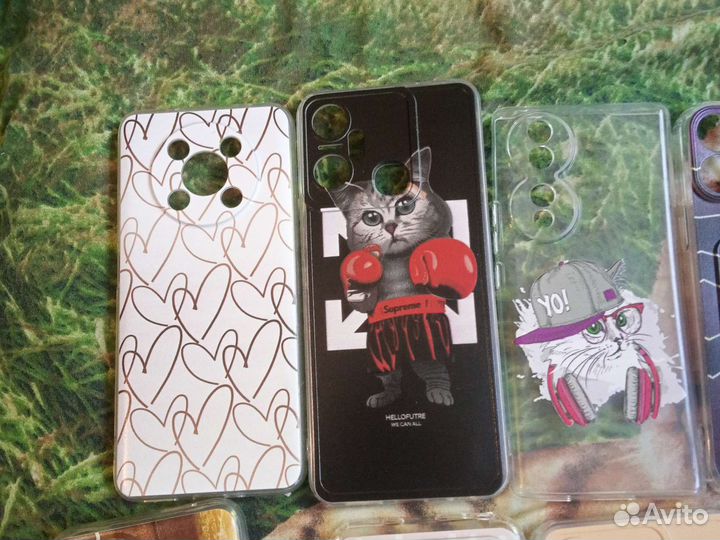 Чехлы на телефон