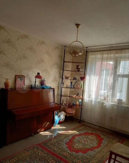 4-к. квартира, 82 м², 8/9 эт.