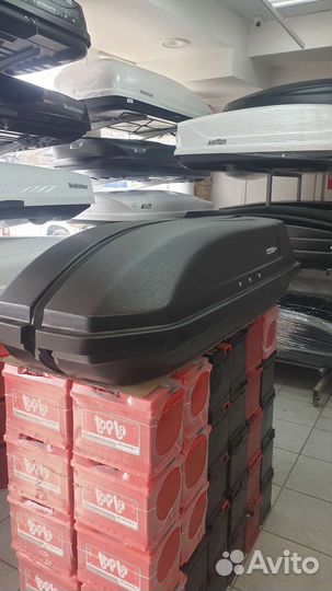 Бокс на крышу автомобиля