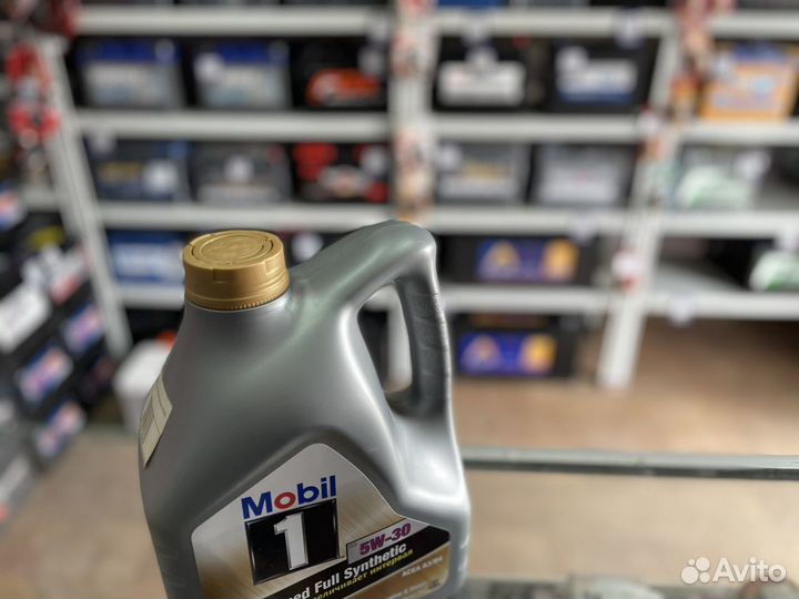 Моторное масло Mobil 1 x1 5W-30 (4л) синтетическое