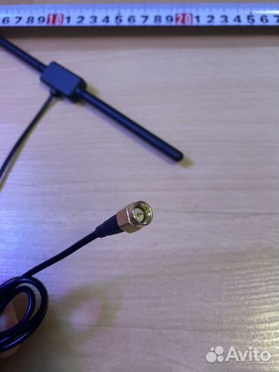Активная тв антенна с усилением 20 дБ DVB-T SMA