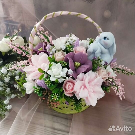 Букет в корзине к дню матери