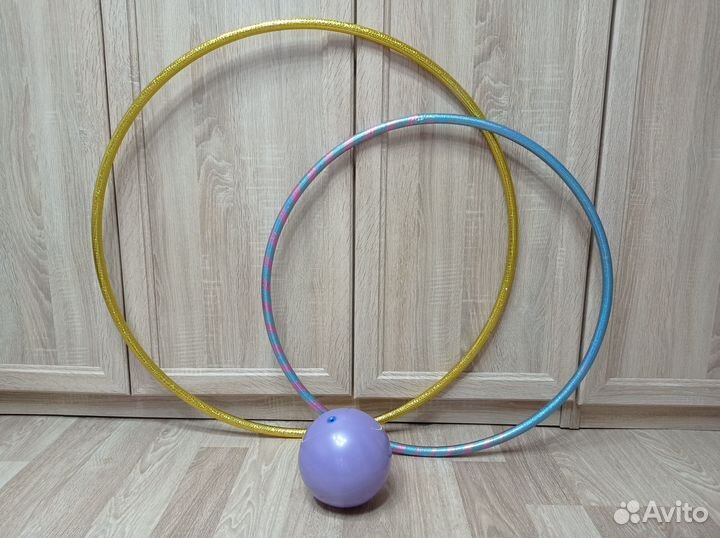 Обруч гимнастический