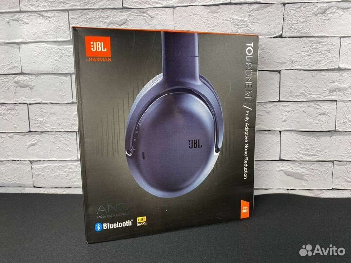 Беспроводные наушники JBL tour ONE M2