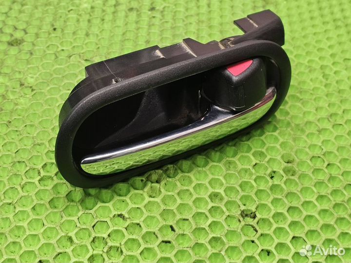 Ручка внутренняя задняя правая Mazda CX 7