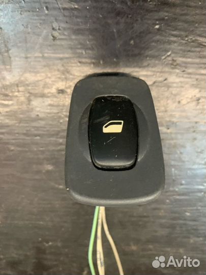 Кнопка стеклоподъемника citroen C5 1 поколения