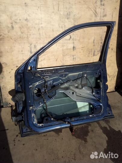 Дверь передняя правая Skoda Octavia