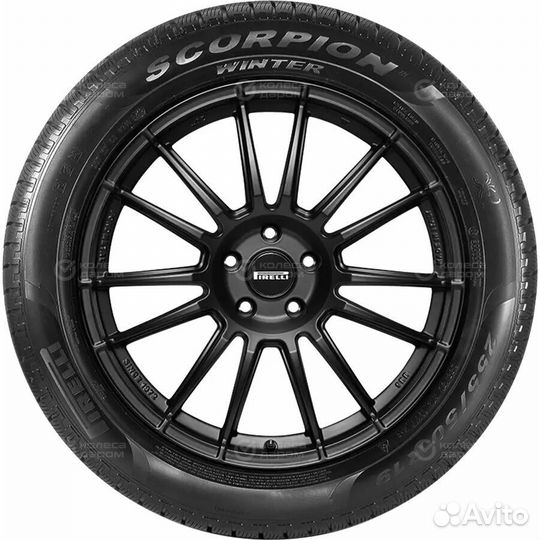 Pirelli Scorpion Winter 275/45 R21 107V