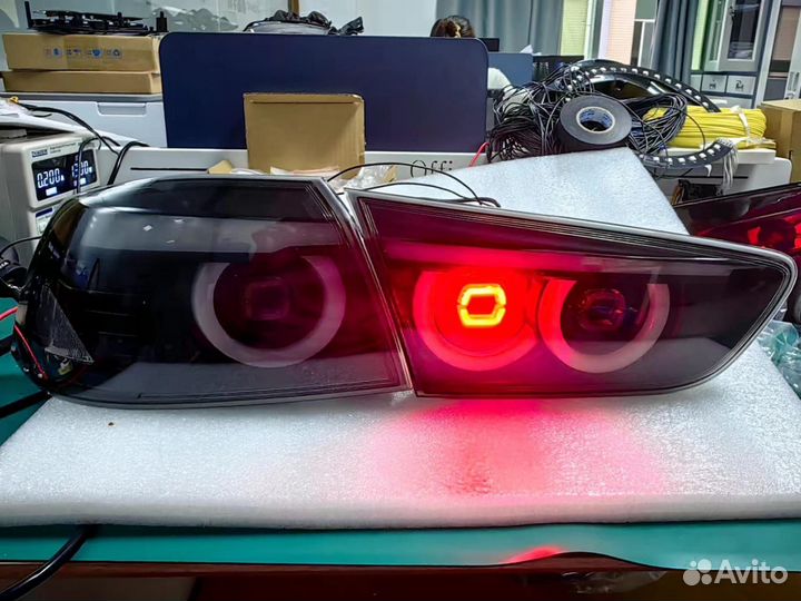 Фонари светодиодные с RGB на Mitsubishi lancer X