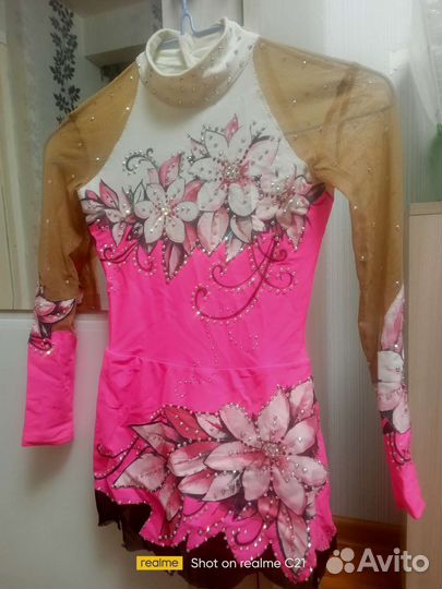 Платье-купальник для гимнастики.116