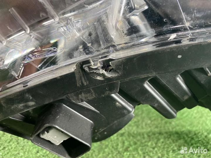 Фара левая Hyundai Solaris