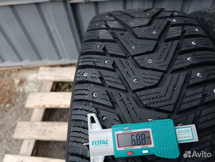 Hankook Winter I'Pike RS2 W429 215/65 R16