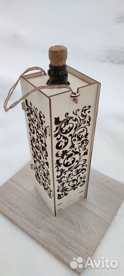 Подарочная коробка - светильник для вина