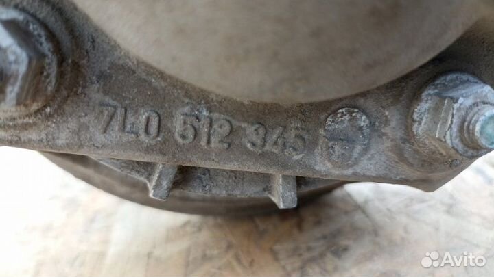 Амортизатор задний задний Porsche Cayenne 957