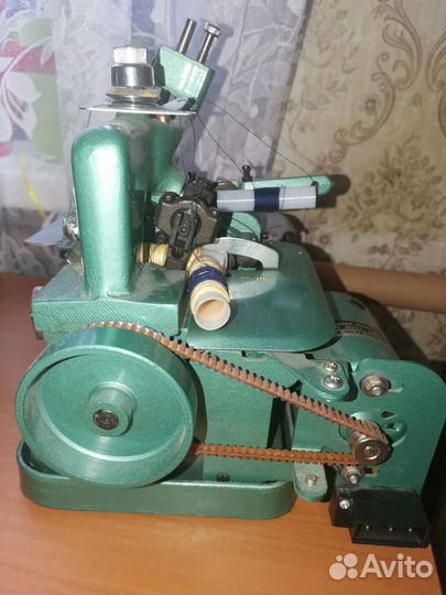 Оверлок для швейной машины