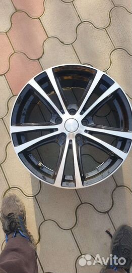 Диски r18 5x114.3