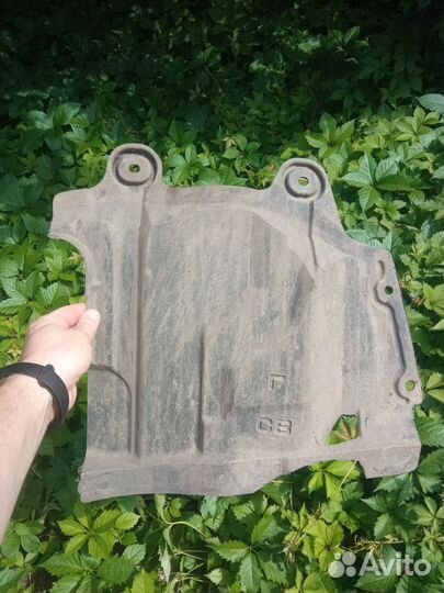 Защита (пыльник) двигателя Nissan Murano/Teana