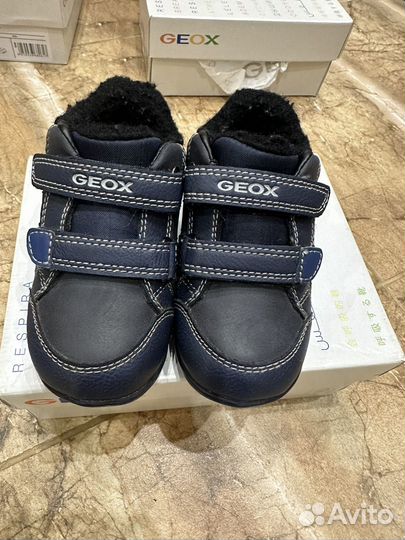 Кроссовки geox 22 размер утепленные для мальчика
