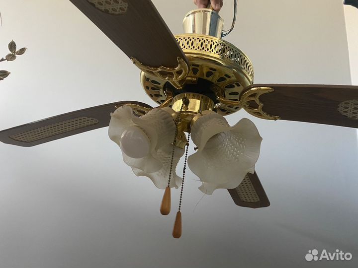 Люстра потолочная бу