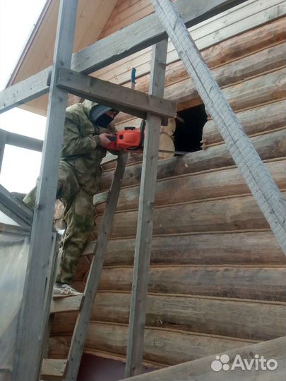 Бригада строителей