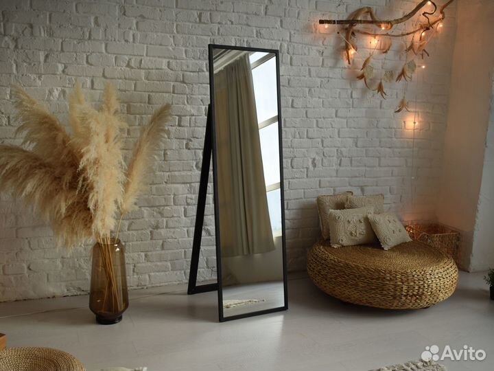 Зеркало напольное черное