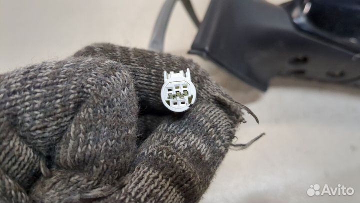 Зеркало боковое левое Toyota Prius, 2005