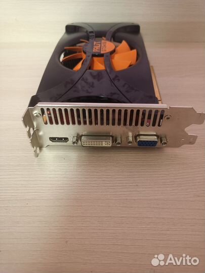 GTS 450 1 GB ddr5 128 bit
