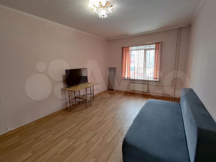 2-к. квартира, 56,3 м², 1/9 эт.