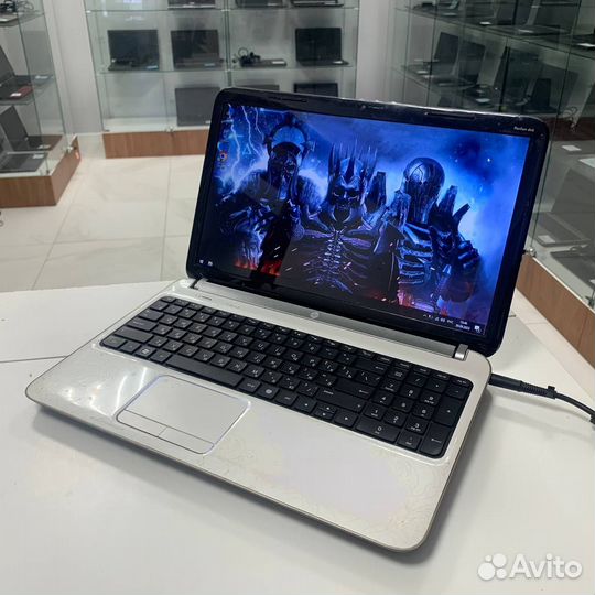 Ноутбук HP (AMD A6/ 4gb/ 750gb/ Radeon 6700M)