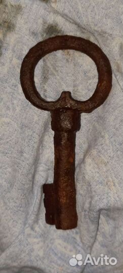 Ключ старинный