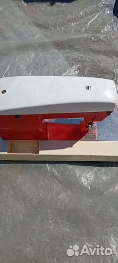 Детская швейная машинка