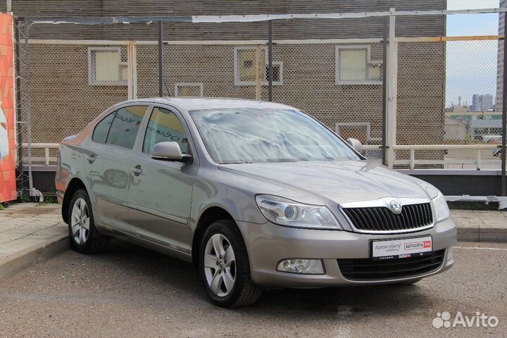 Skoda Octavia 1.6 AT, 2011, 132 516 км