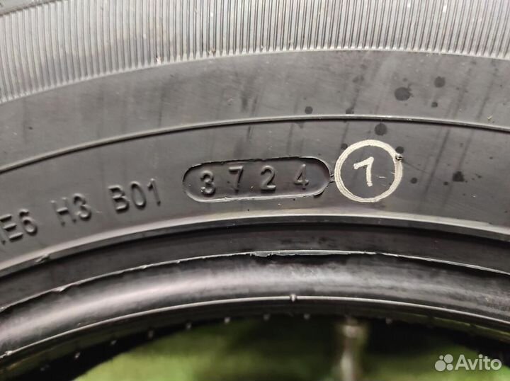 Armstrong Blu-Trac PC 205/60 R16 92V