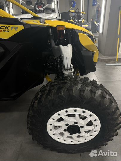 BRP maverick R X RS with smart-shox 2024