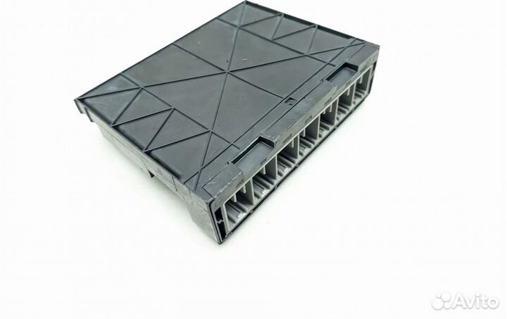 Модуль кузова 13593775 Opel Insignia A