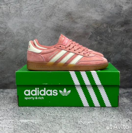 Кроссовки Adidas Spezial Pink