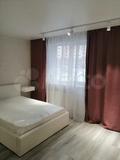 2-к. квартира, 60 м², 6/18 эт.