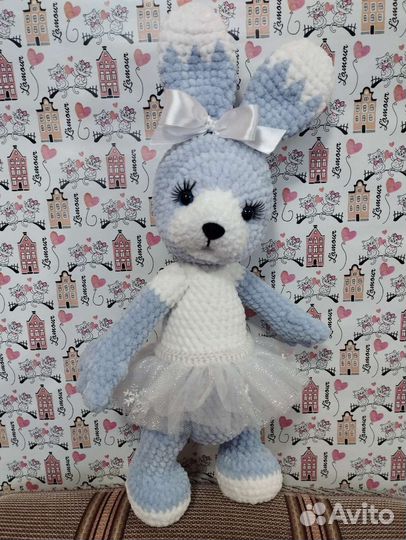 Вязаная зайка (заяц ),ручная работа