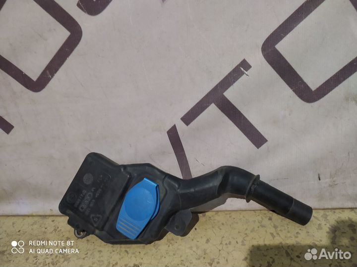 Заливная горловина бачка омывателя Audi A4 B8