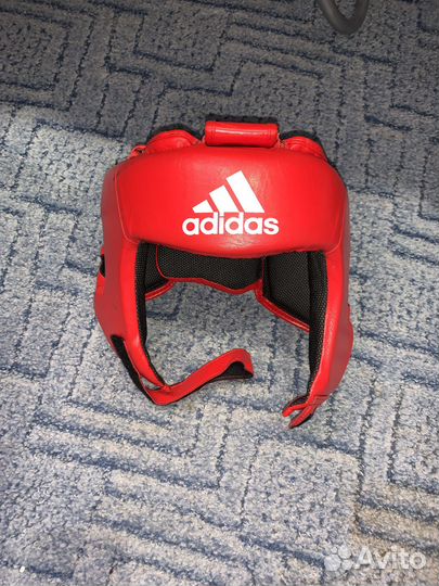 Боксерский шлем adidas