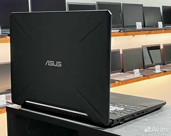 Игровой Asus Tuf R5 3550H/ GTX 1650/ 144Hz/ 8OZU