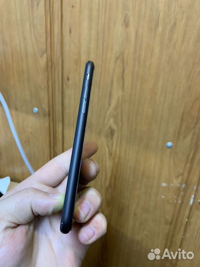 iPhone 7, 128 ГБ