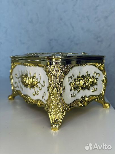 Шикарная салфетница